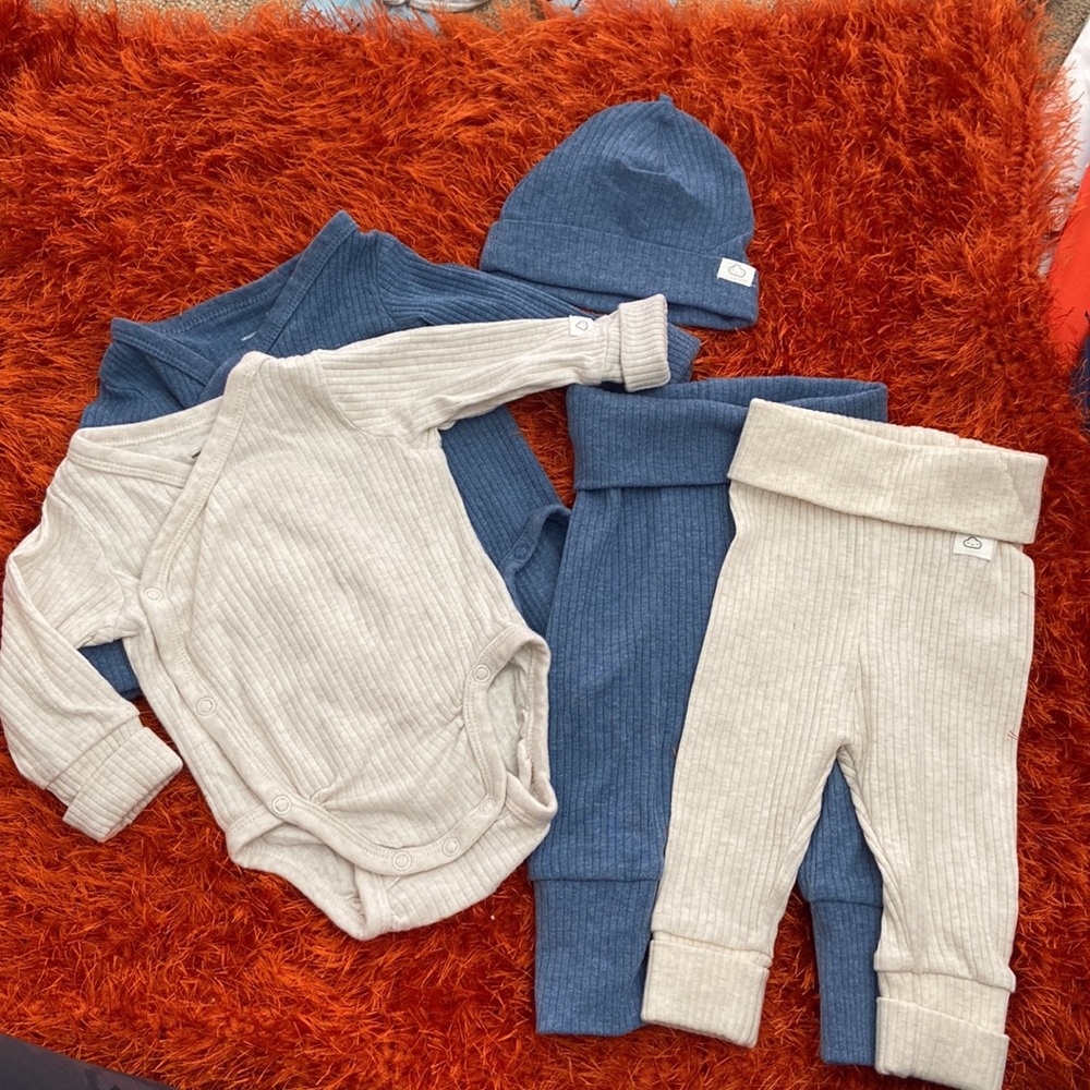 H&M baby clothes 4 outfits
